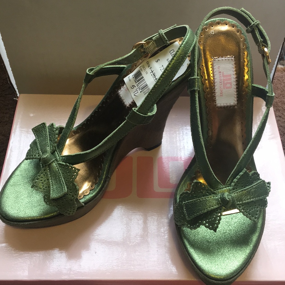 Shimmery Green Gold J. Lo Wedges